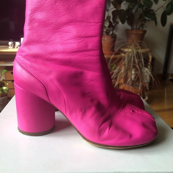 Hot Fluorescent Pink Tabi Boots 